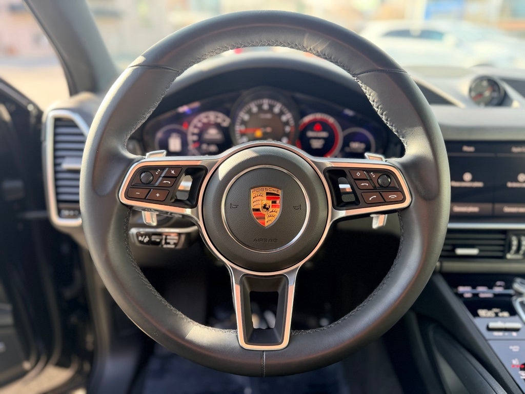 2023 Porsche Cayenne Platinum Edition