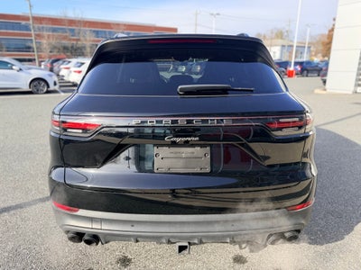 2023 Porsche Cayenne Platinum Edition