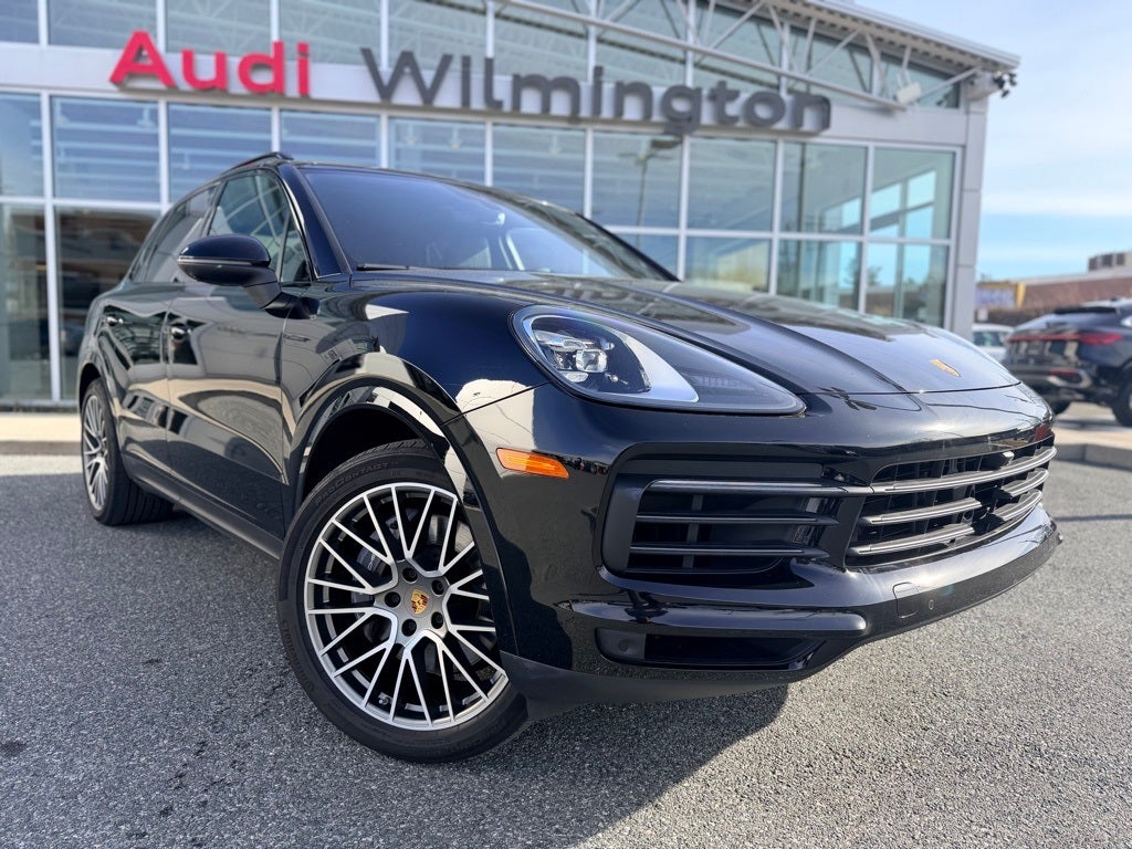 2023 Porsche Cayenne Platinum Edition