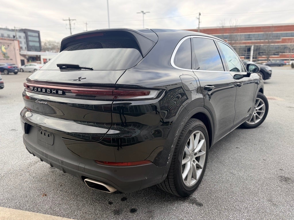 2024 Porsche Cayenne Base