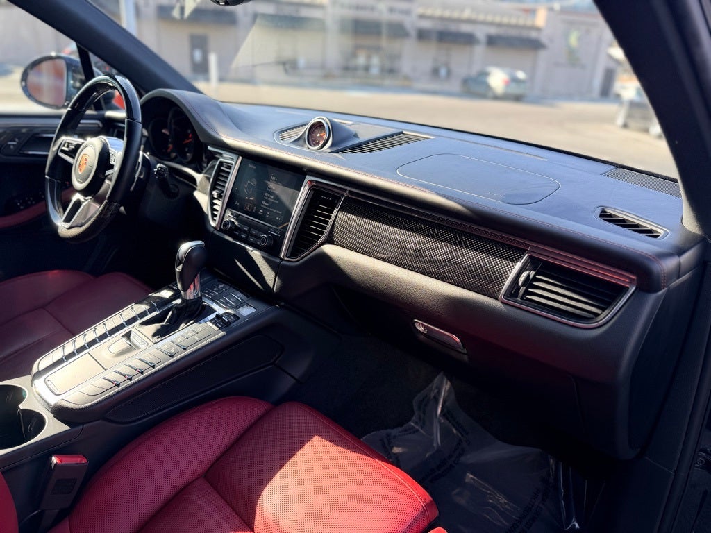 2017 Porsche Macan GTS