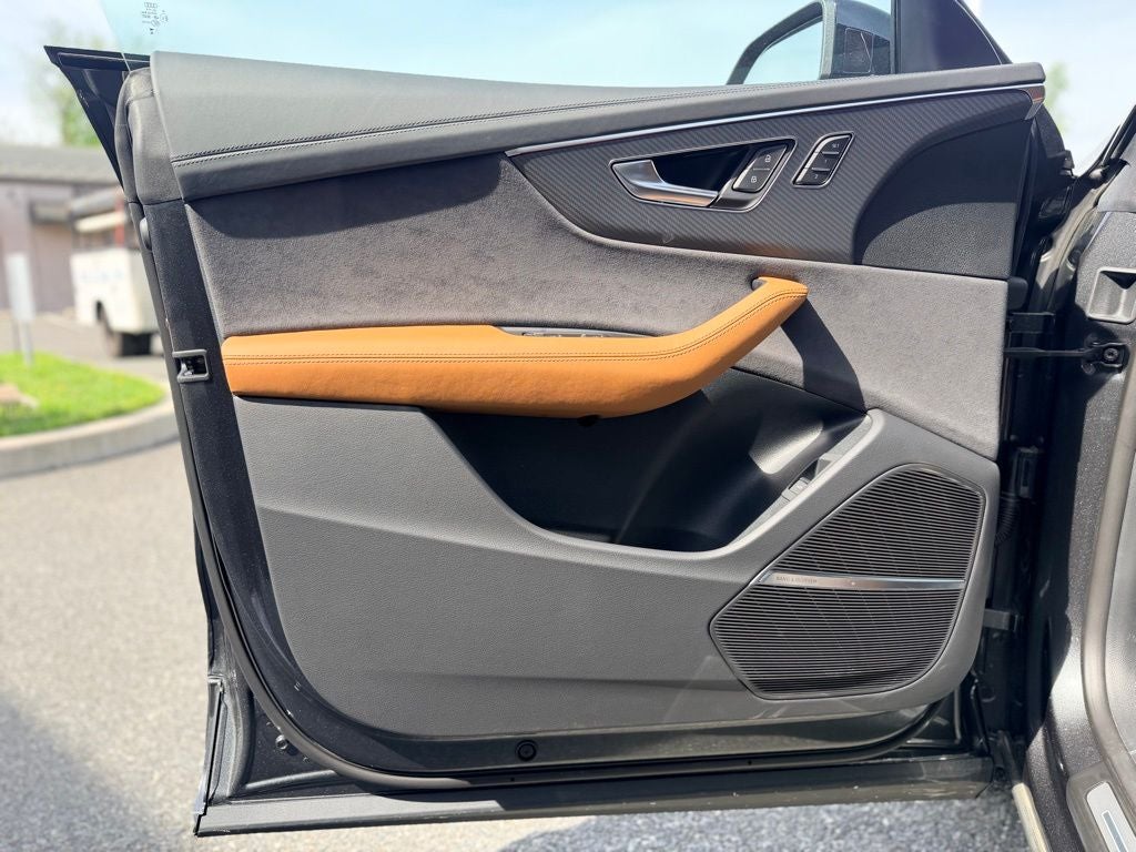 2025 Audi RS Q8 performance 4.0T quattro
