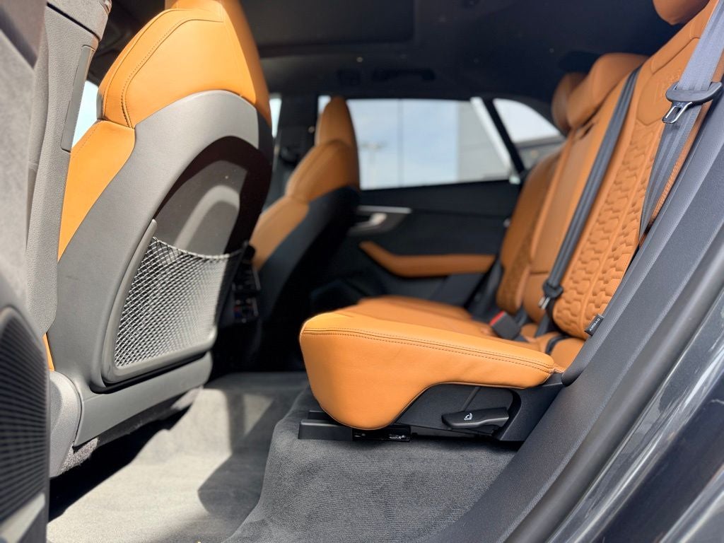 2025 Audi RS Q8 performance 4.0T quattro