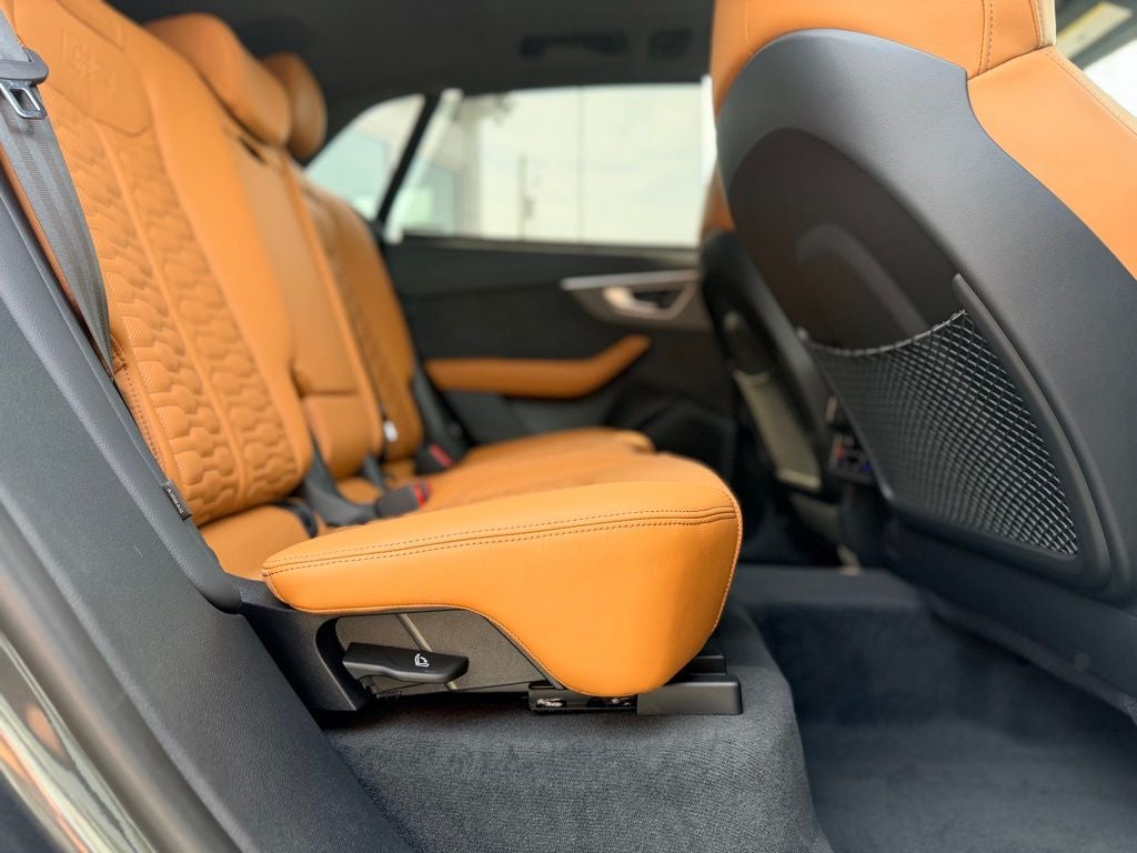 2025 Audi RS Q8 performance 4.0T quattro
