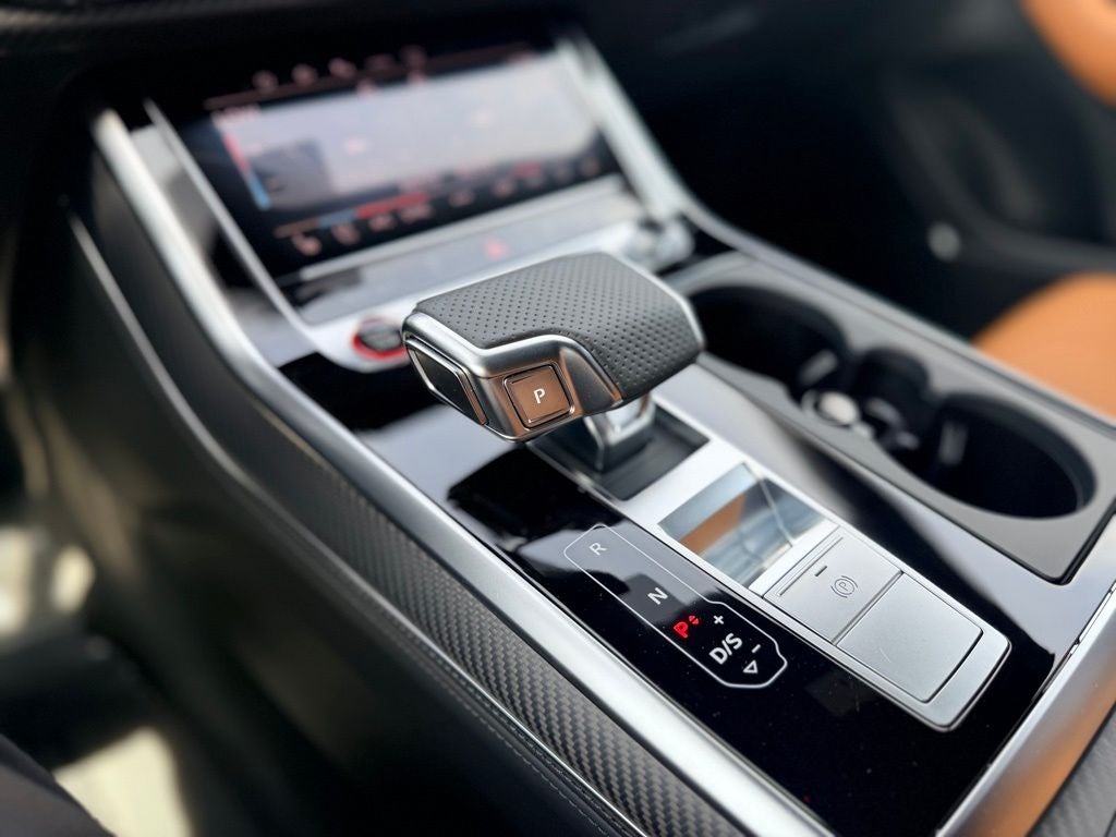 2025 Audi RS Q8 performance 4.0T quattro