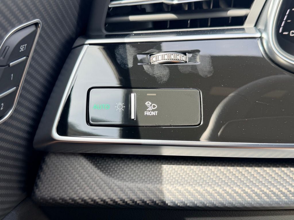 2025 Audi RS Q8 performance 4.0T quattro