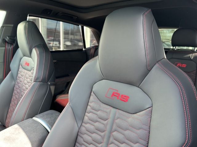 2025 Audi RS Q8 performance 4.0T quattro