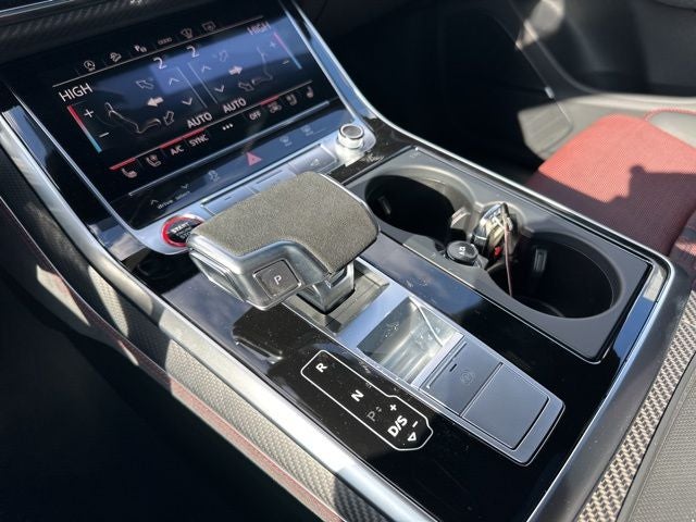 2025 Audi RS Q8 performance 4.0T quattro