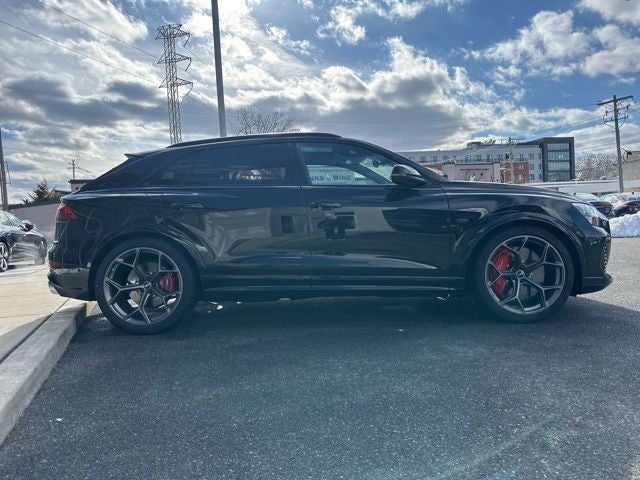 2025 Audi RS Q8 performance 4.0T quattro