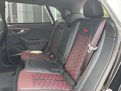 2026 Audi RS Q8 performance