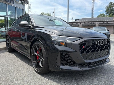 2026 Audi RS Q8 performance