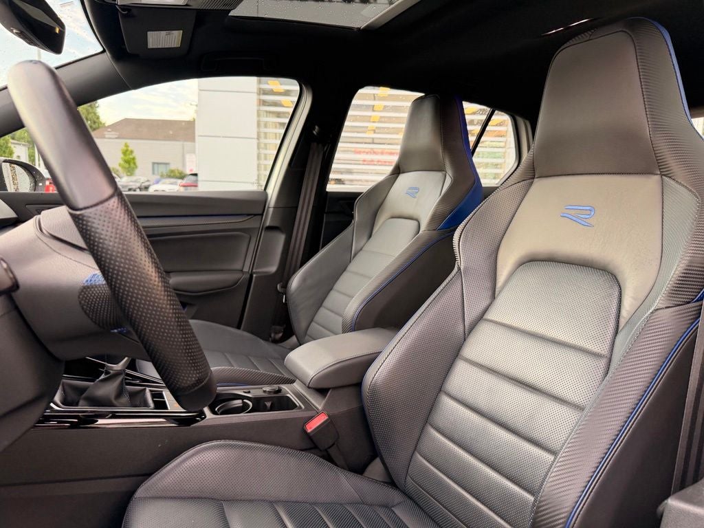 2023 Volkswagen Golf R 2.0T