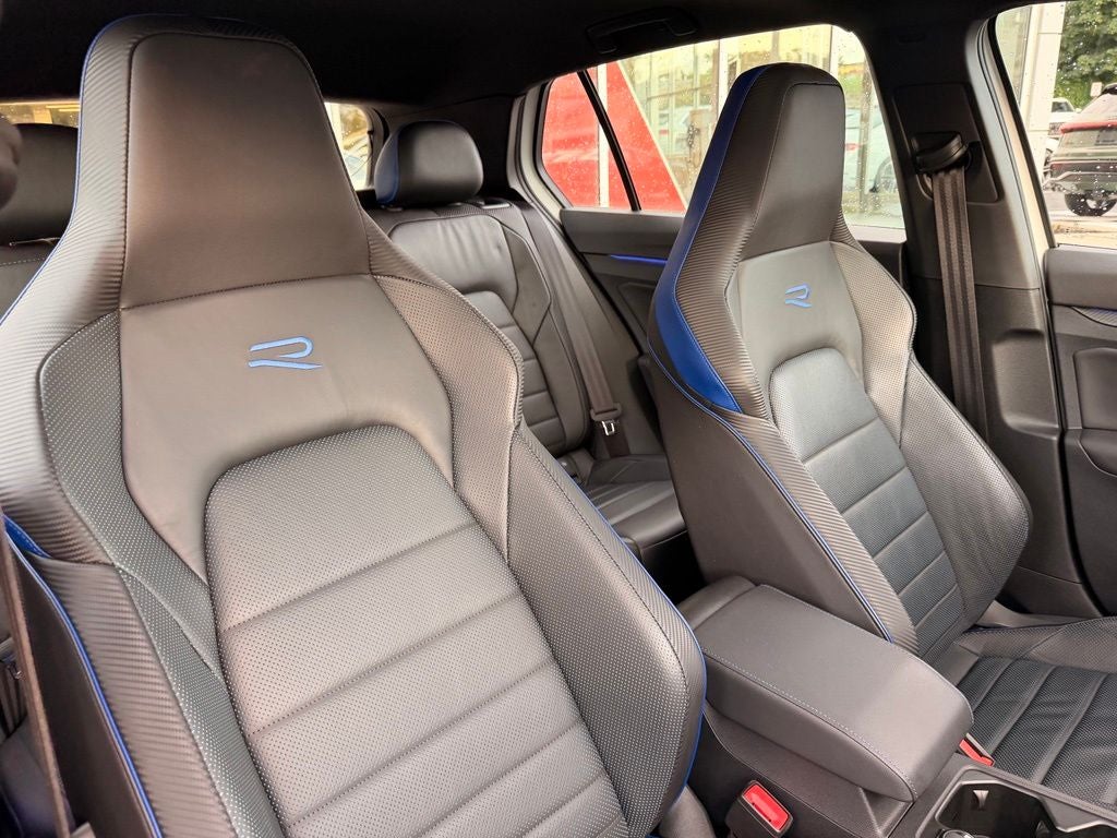 2023 Volkswagen Golf R 2.0T