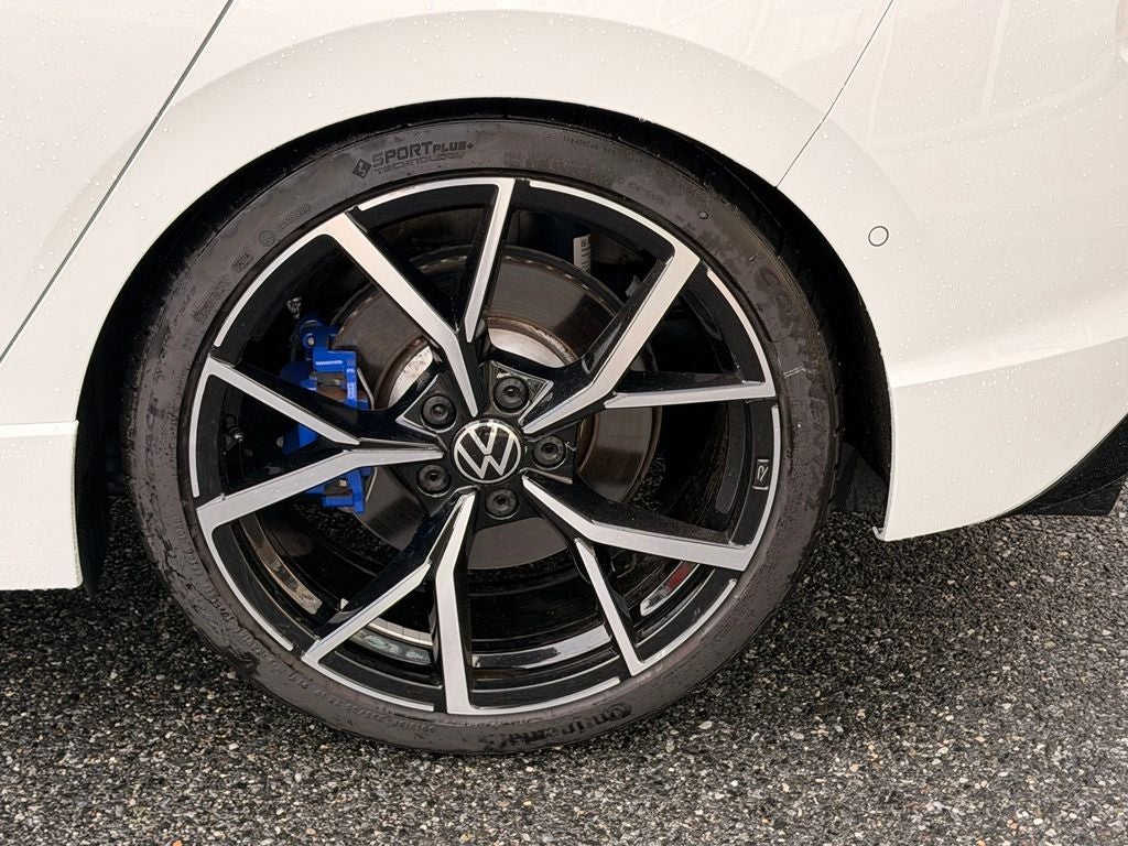 2023 Volkswagen Golf R 2.0T