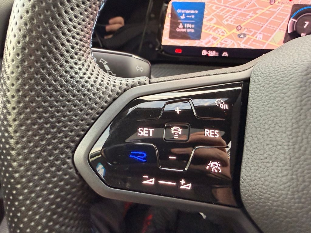 2023 Volkswagen Golf R 2.0T