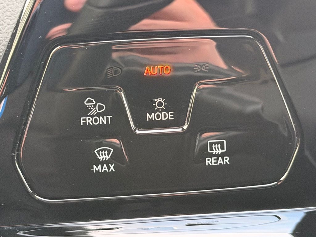 2023 Volkswagen Golf R 2.0T