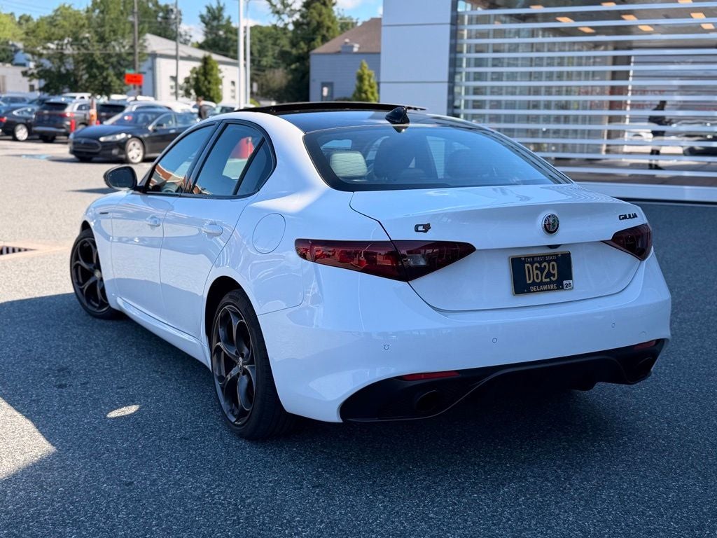 2023 Alfa Romeo Giulia Estrema