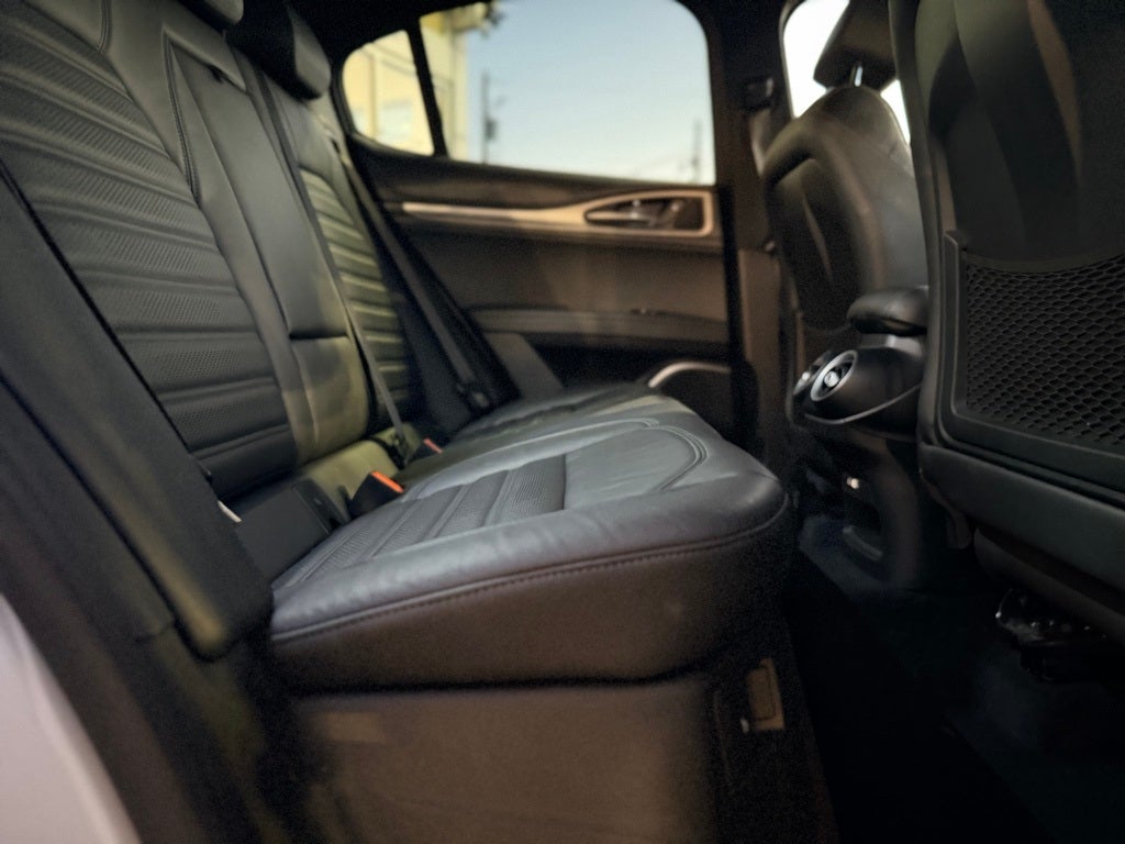 2019 Alfa Romeo Stelvio Ti Sport