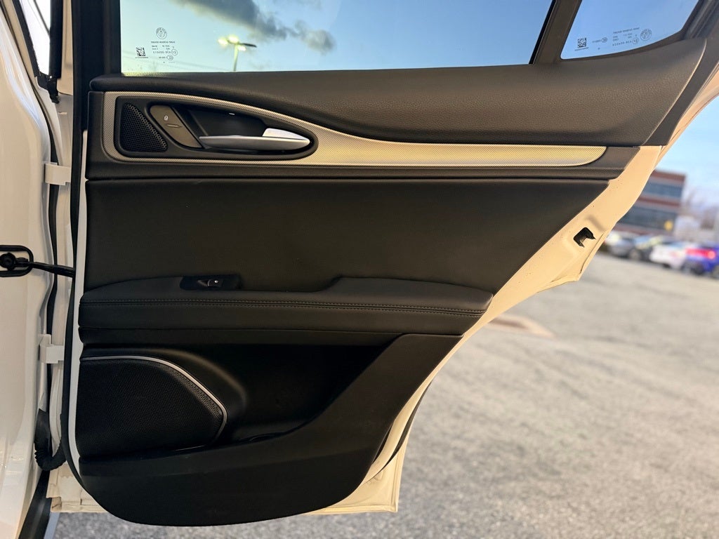 2019 Alfa Romeo Stelvio Ti Sport