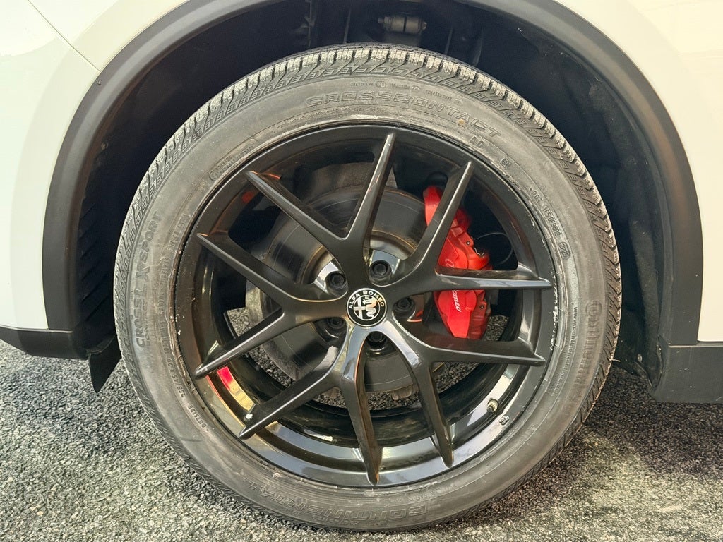 2019 Alfa Romeo Stelvio Ti Sport