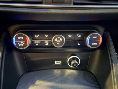 2019 Alfa Romeo Stelvio Ti Sport