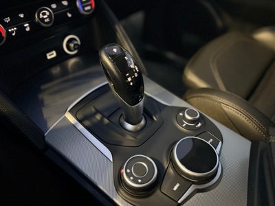 2019 Alfa Romeo Stelvio Ti Sport
