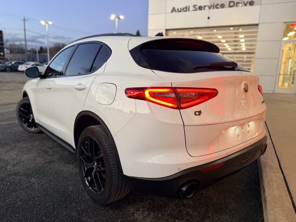 2019 Alfa Romeo Stelvio Ti Sport