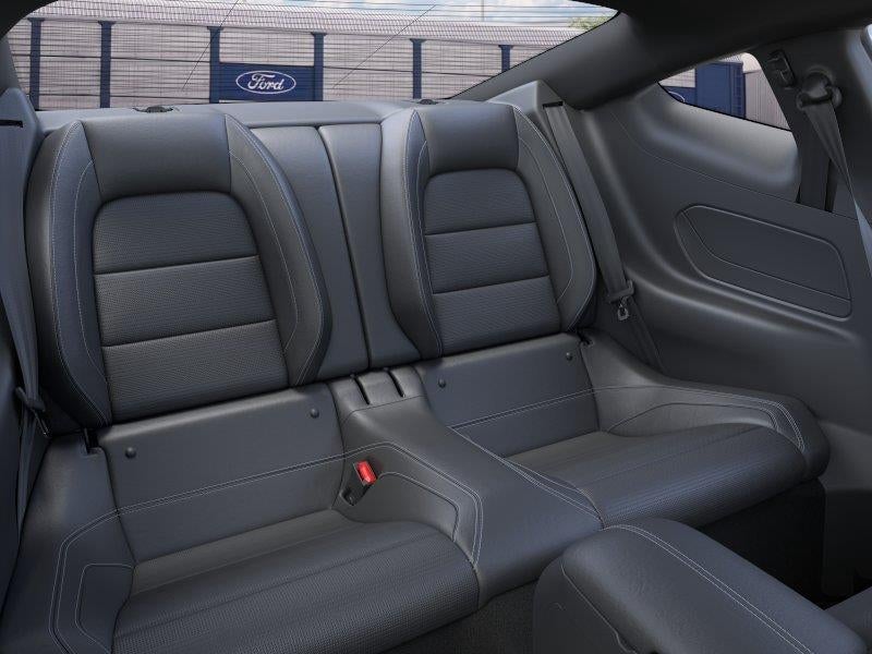 2026 Ford MUSTANG COUPE
