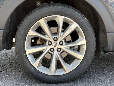 2022 Ford Explorer Platinum