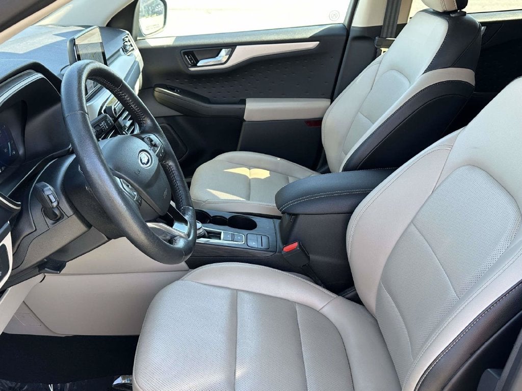 2020 Ford Escape Hybrid SE Sport