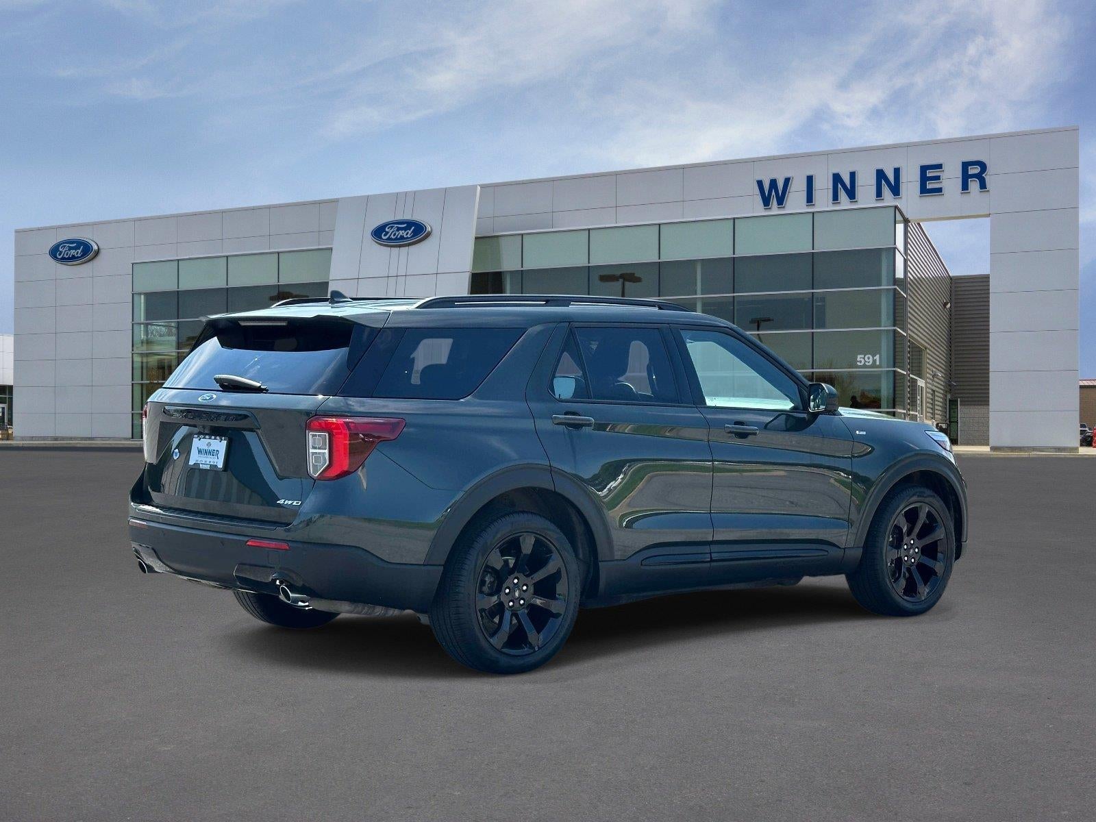 2023 Ford Explorer ST-Line