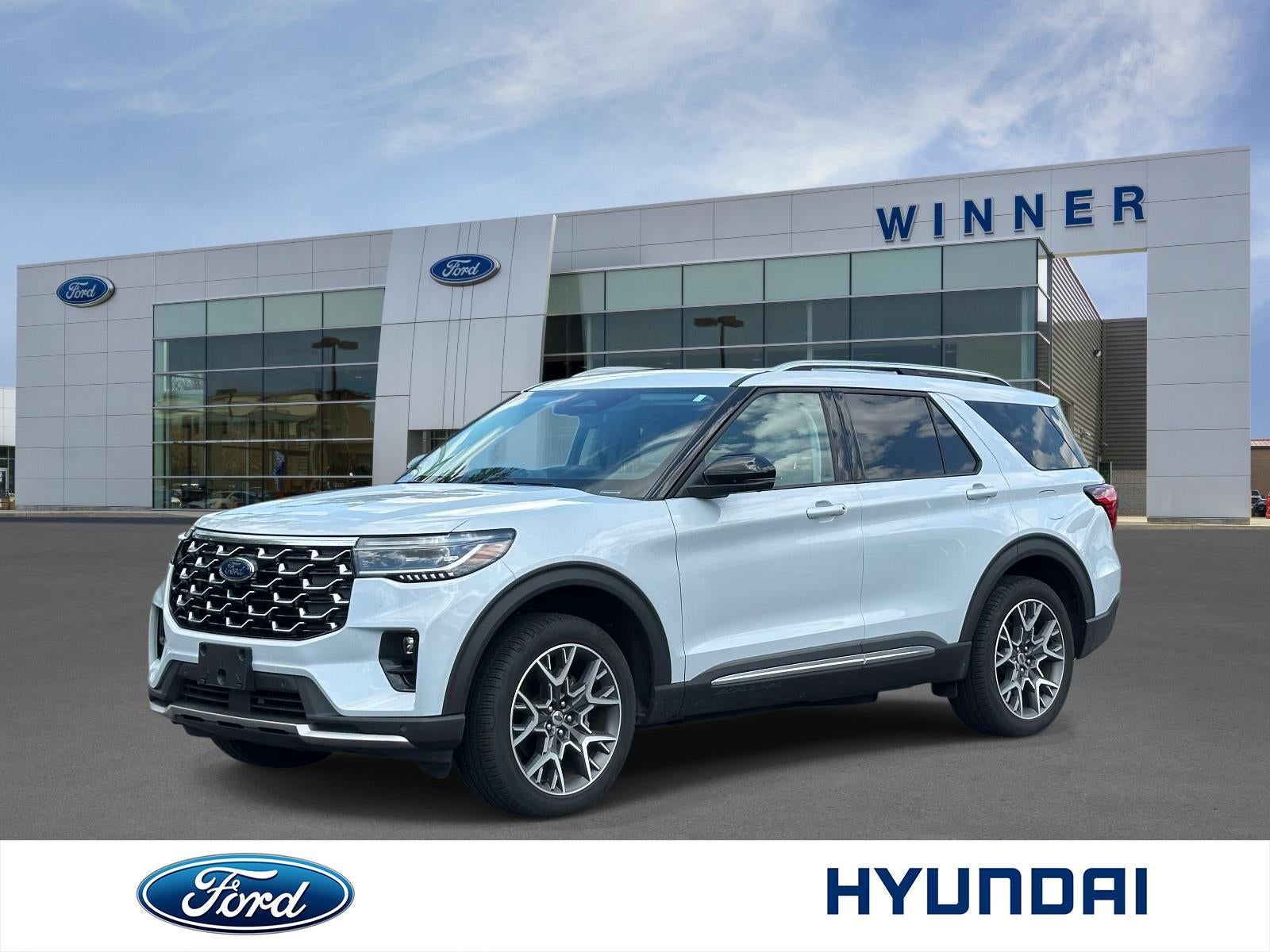 2025 Ford Explorer Platinum
