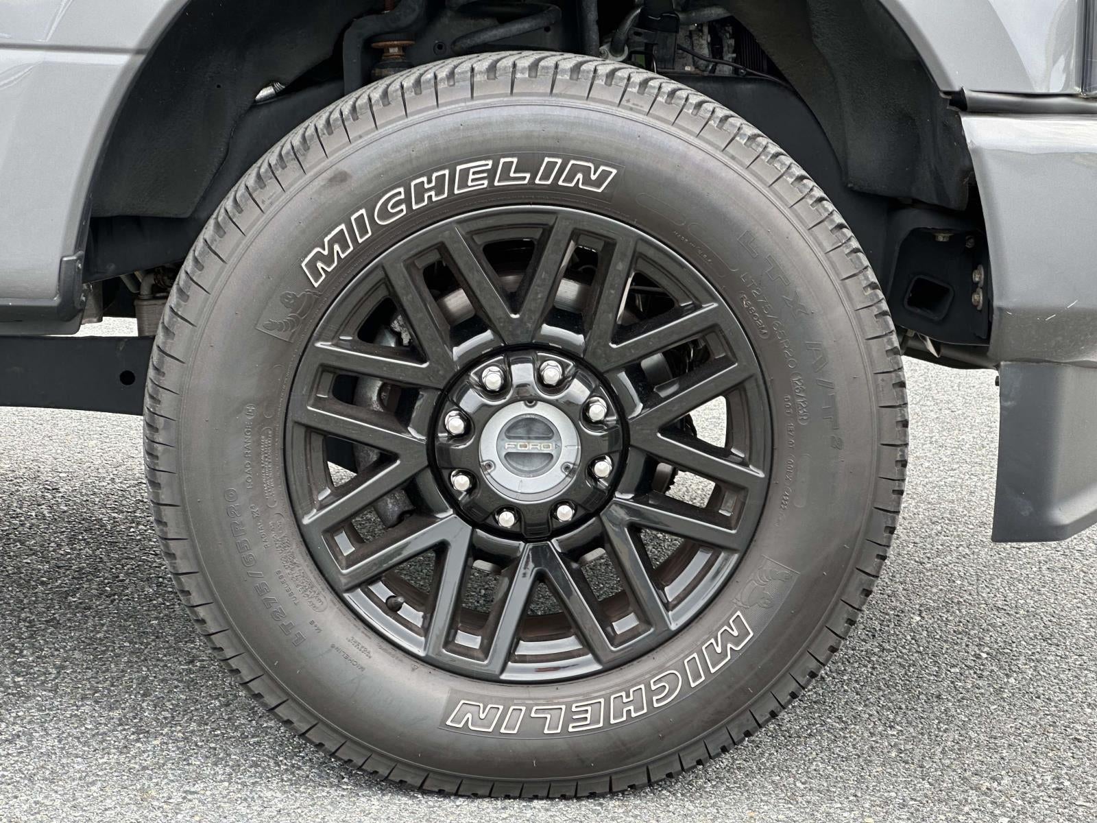 2022 Ford Super Duty F-250 SRW LARIAT