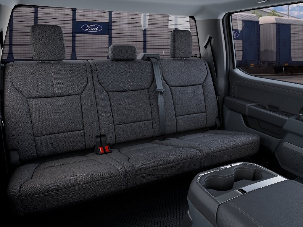 2027 Ford F-350SD XLT