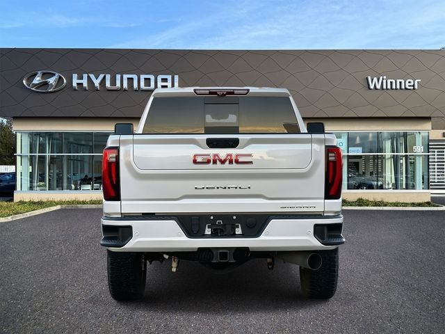 2024 GMC Sierra 2500HD Denali