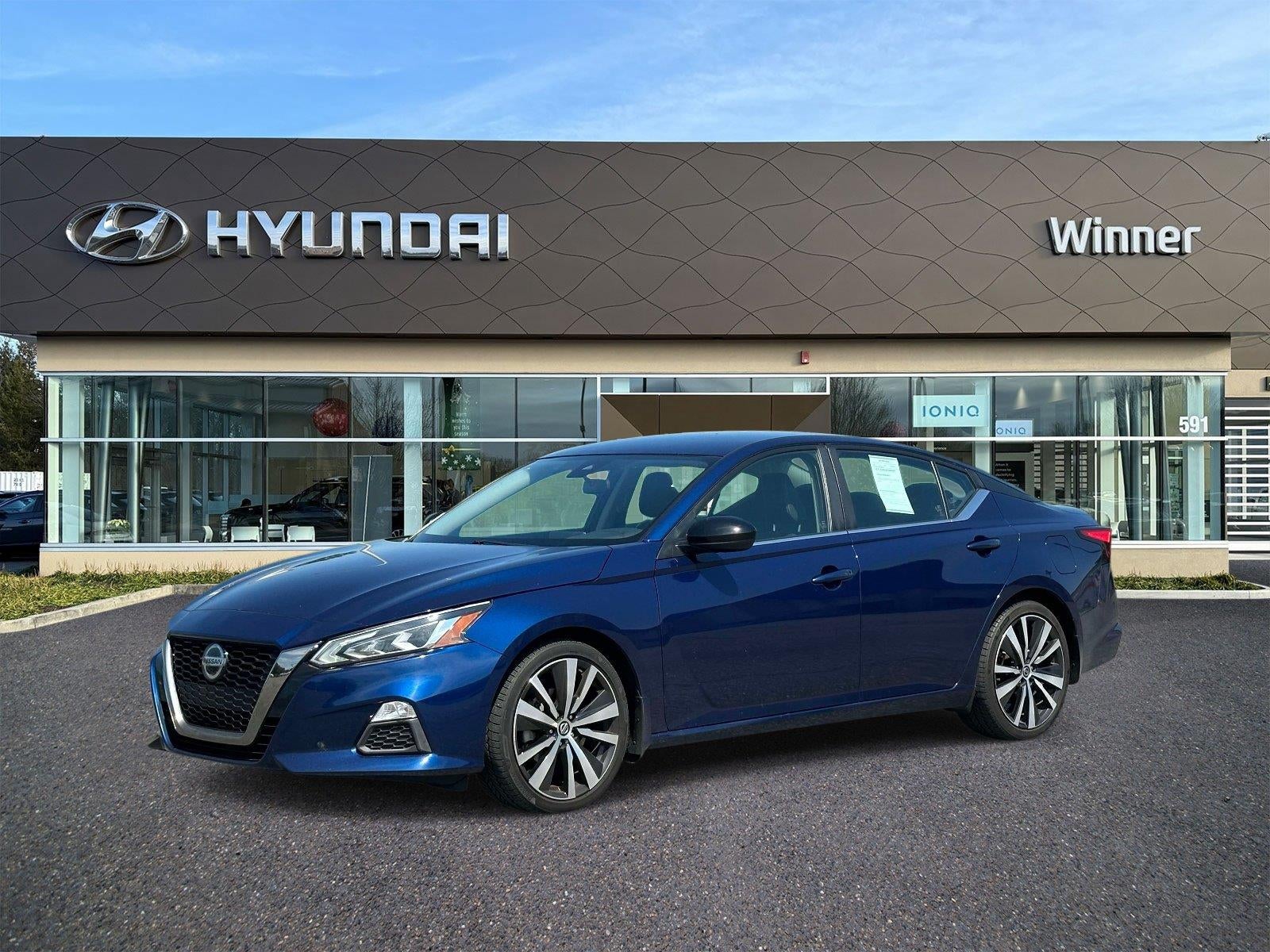 2022 Nissan Altima 2.5 SR