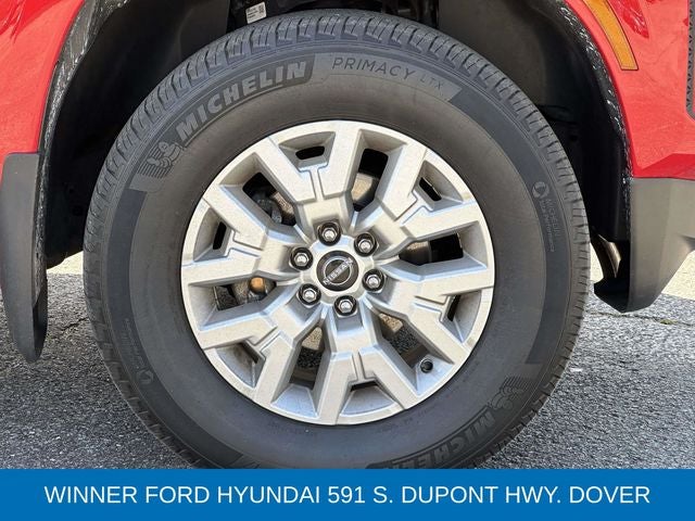 2023 Nissan Frontier SV