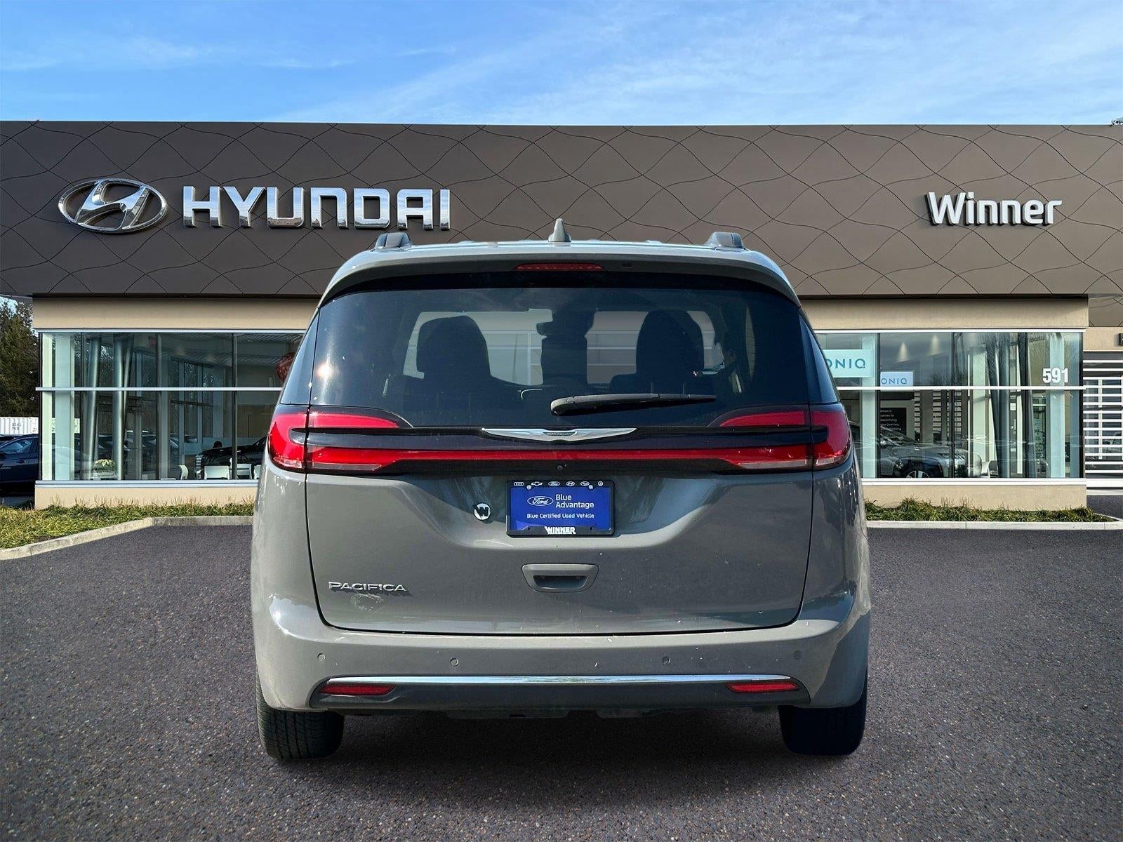 2021 Chrysler Pacifica Touring
