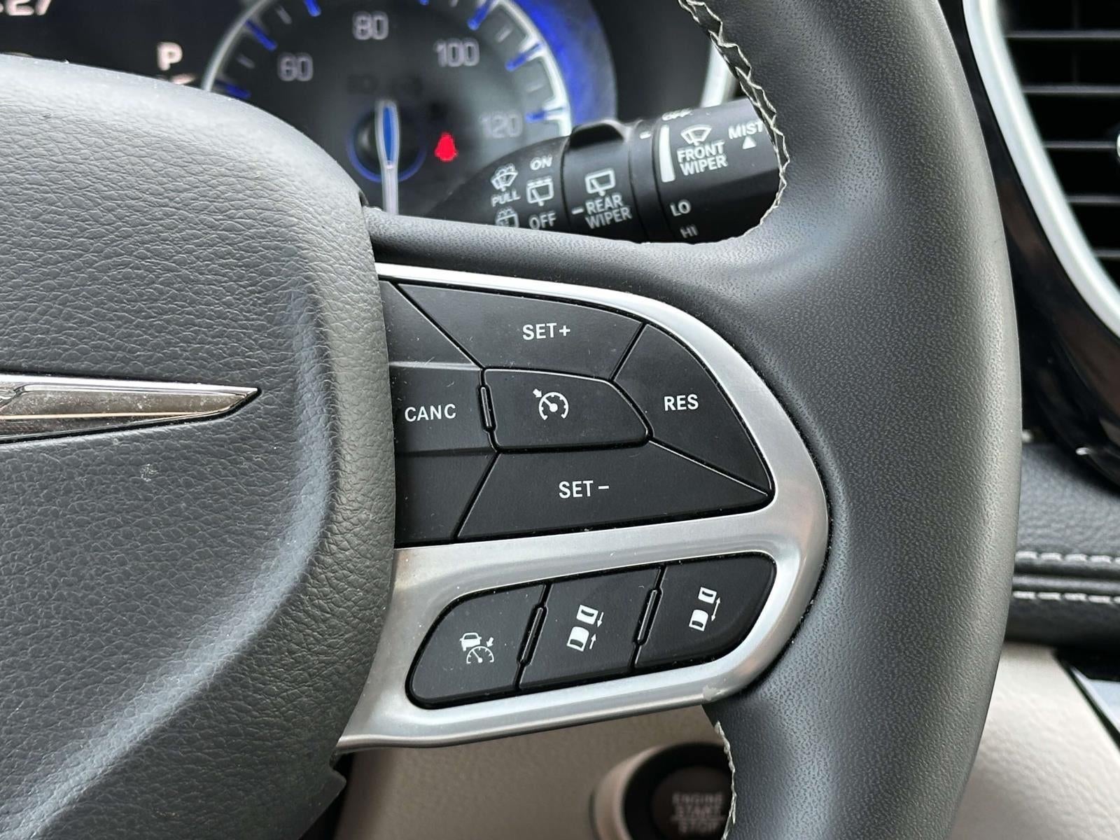 2023 Chrysler Pacifica Limited