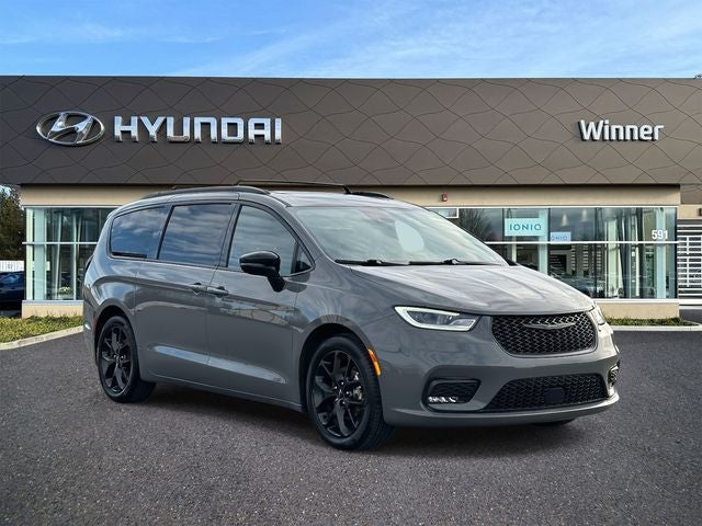 2025 Chrysler Pacifica Limited