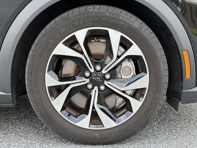 2024 Ford Mustang Mach-E Select