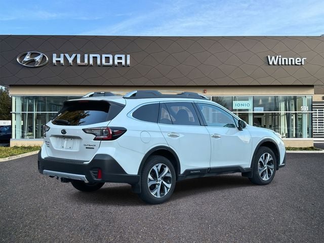 2022 Subaru Outback Touring