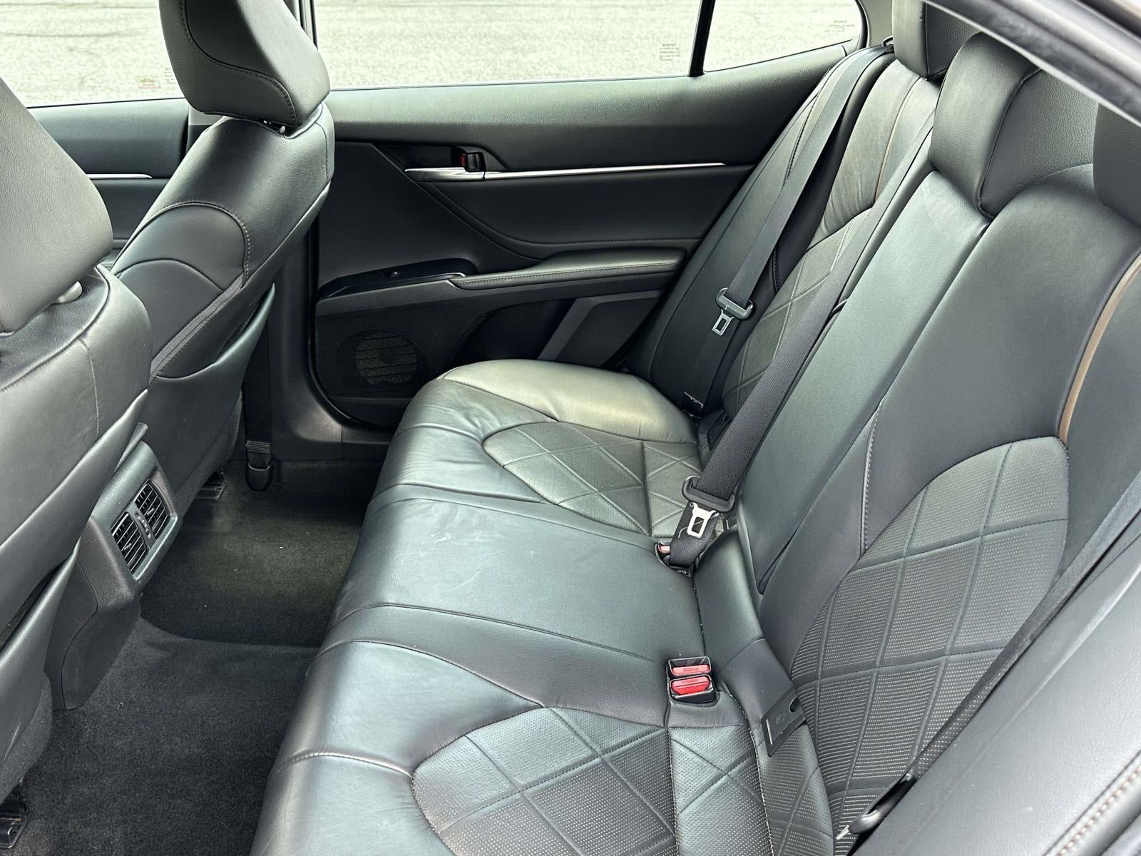 2018 Toyota Camry Hybrid XLE