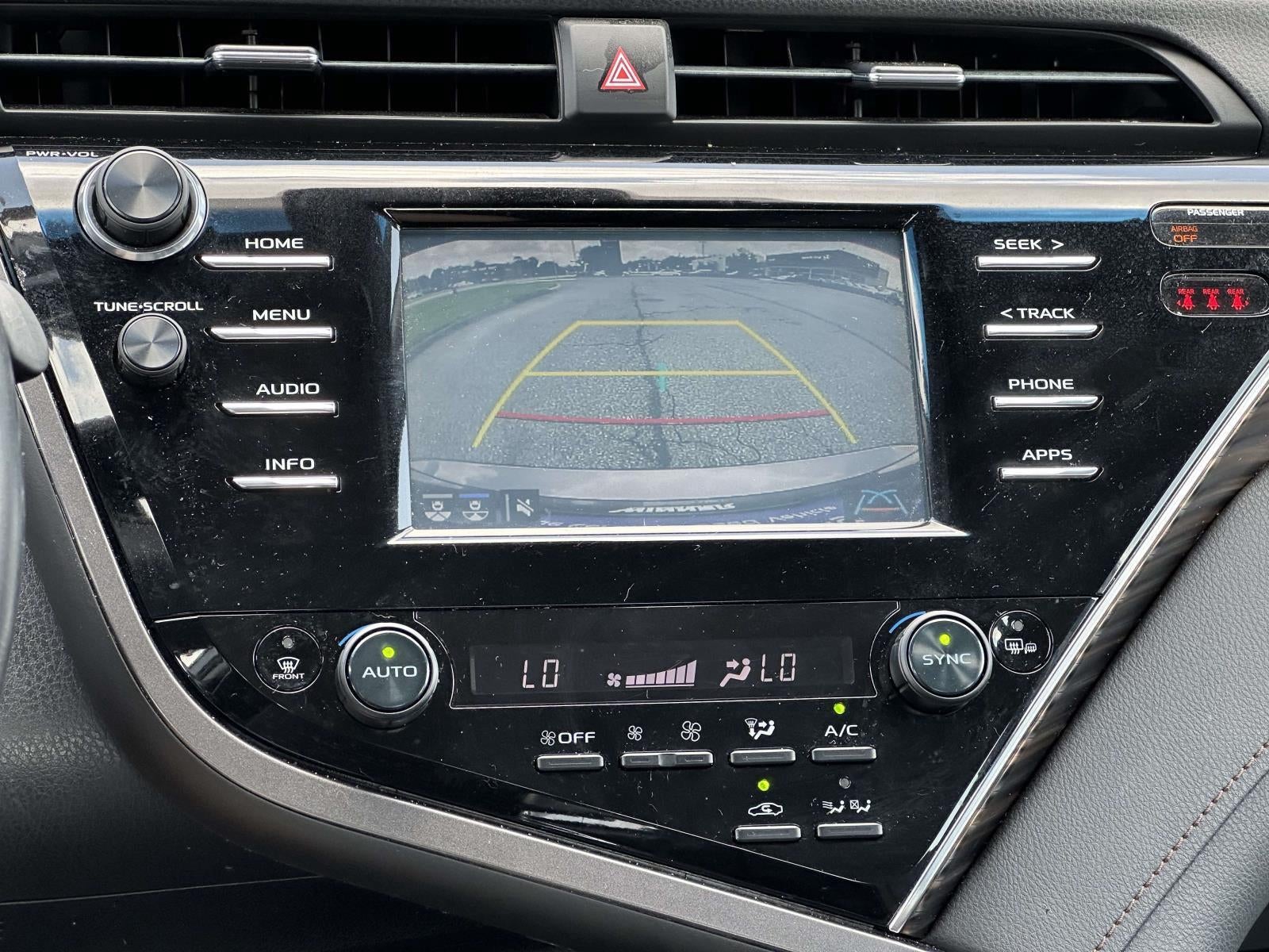 2018 Toyota Camry Hybrid XLE