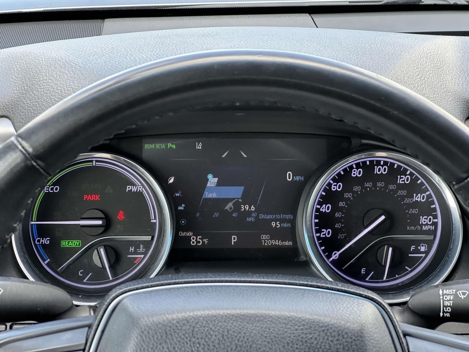2018 Toyota Camry Hybrid XLE