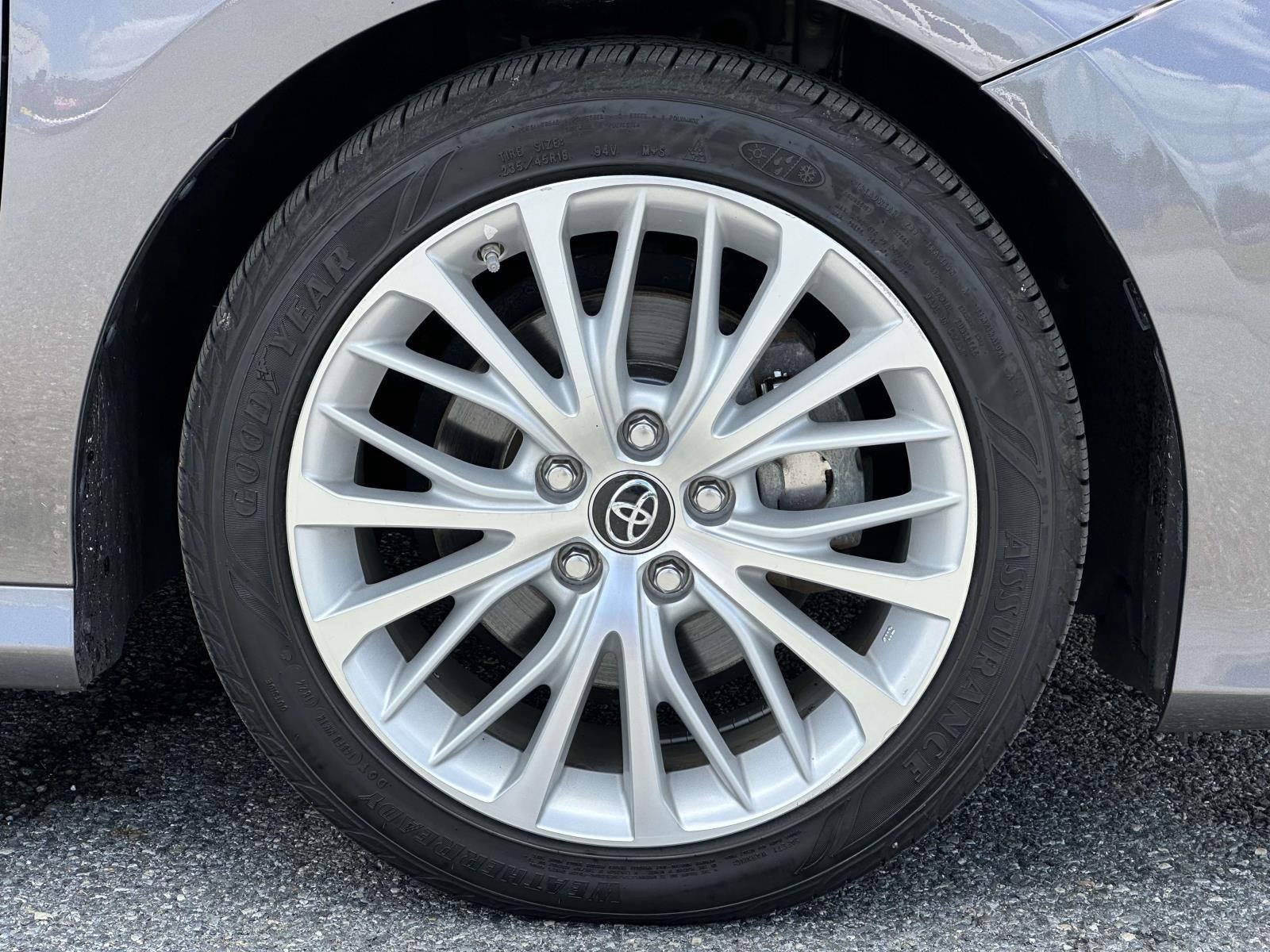 2018 Toyota Camry Hybrid XLE