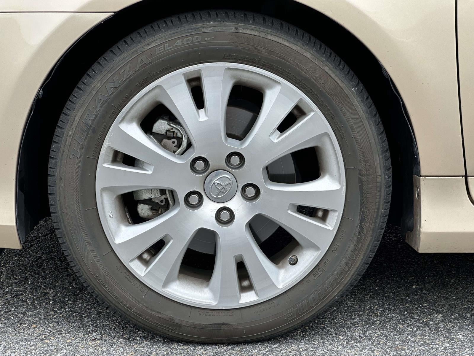 2011 Toyota Avalon Base