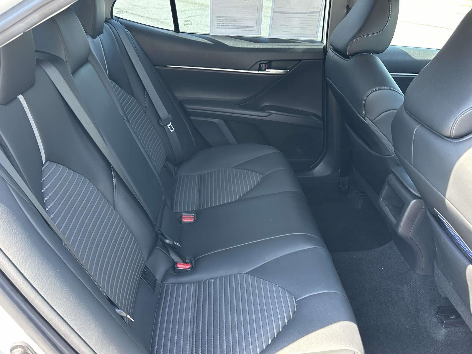 2023 Toyota Camry Hybrid SE Nightshade