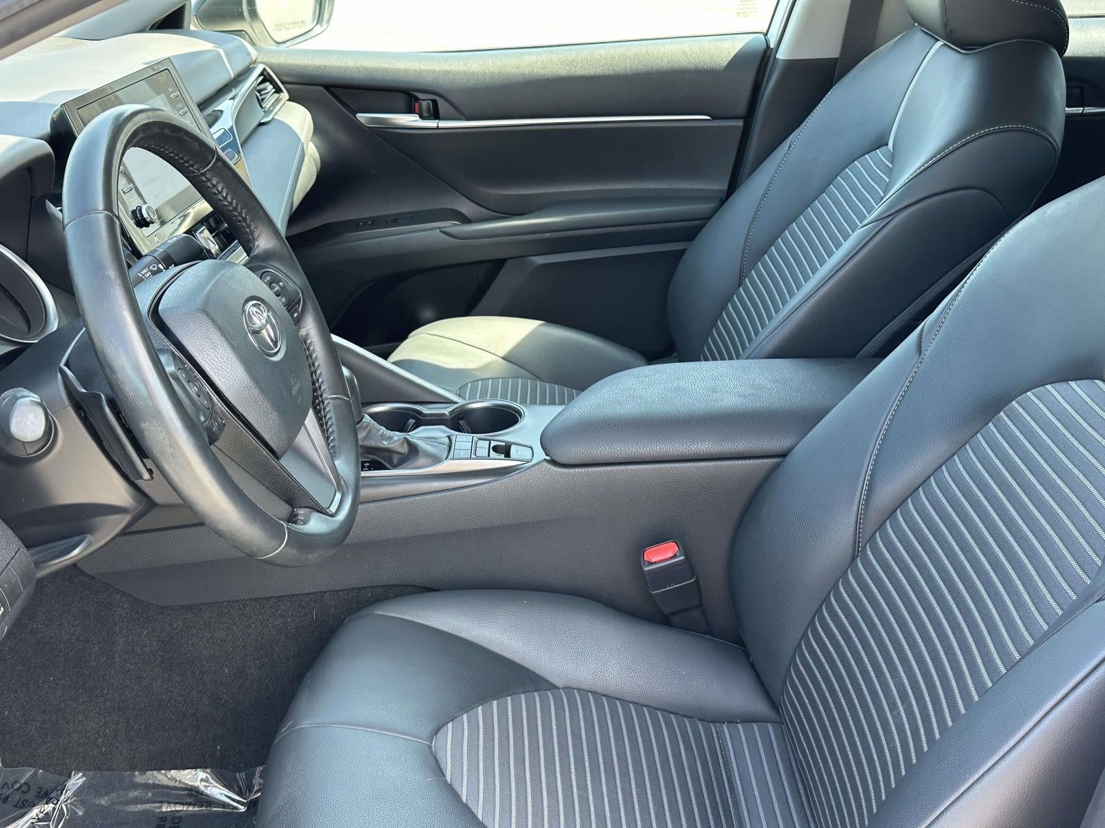 2023 Toyota Camry Hybrid SE Nightshade
