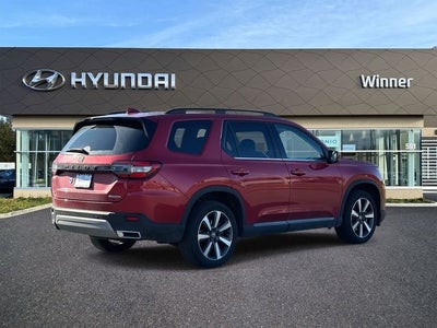 2023 Honda Pilot Touring